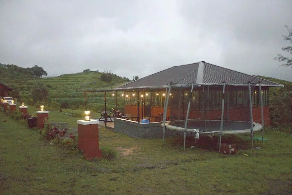 *** Hotel Misty Valley Resort Varagampadi India