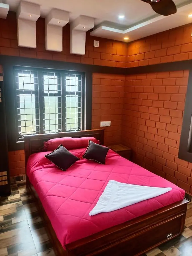 Misty Valley Resort Varagampadi Hotell